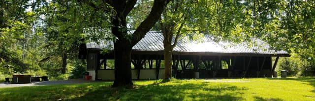 Group shelter 4