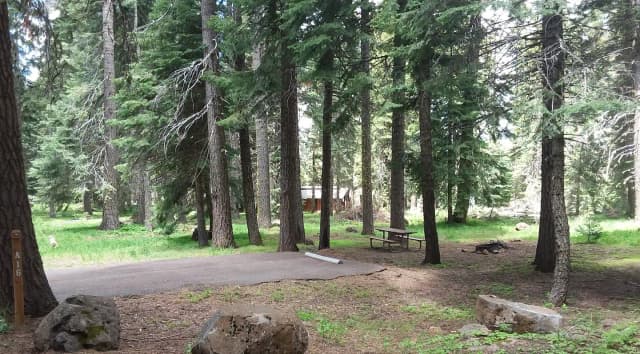 Campsite A16- Hyatt Lake