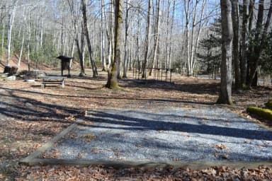 Round Bottom Horse Camp 4-Equestrian Non-Electric  Tent Pad