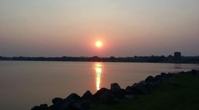 Lakeside Drive at sunset