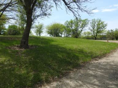 Site 6 in Arrow Rock Campground