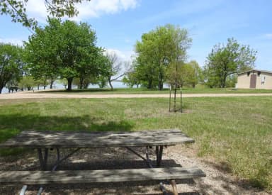 Site 16 in Arrow Rock Campground