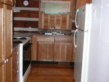 Loop SFC · Site 01 at Stony Fork Cabin