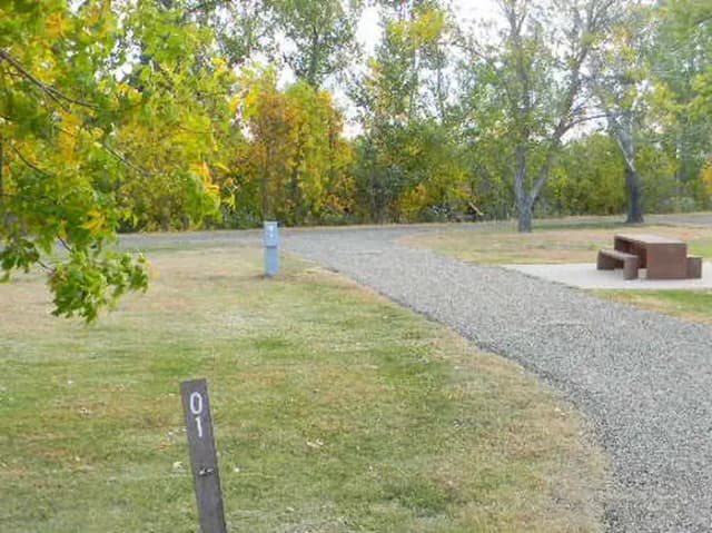 Lower Loop Sites 1-12 singles · Site 01 at Left Tailrace