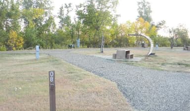 Lower Loop Sites 1-12 singles · Site 08 at Left Tailrace