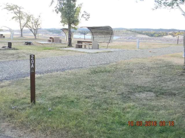 Lower Loop Sites 14-22 doubles · Site 20A at Left Tailrace