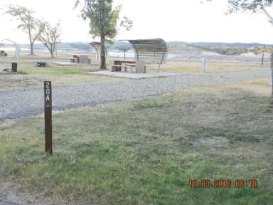 Lower Loop Sites 14-22 doubles · Site 20A at Left Tailrace