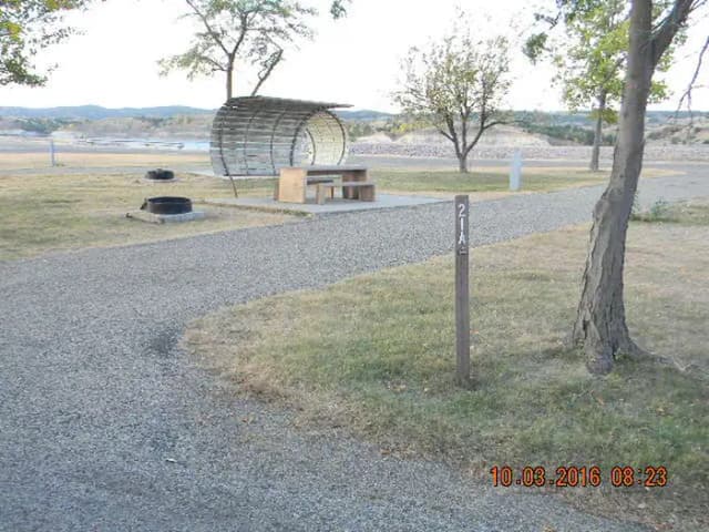 Lower Loop Sites 14-22 doubles · Site 21A at Left Tailrace