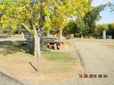 Upper Loop Sites 23-72 · Site 29 at Left Tailrace