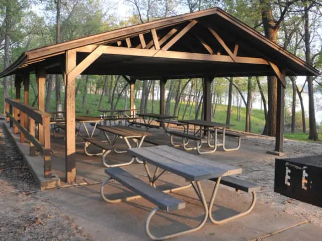 Site Fifield Shelter #2 at Fifield (IA)