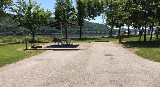 Site F01 at AUX ARC