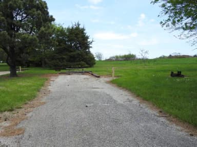 Site 27 in Arrow Rock Campground