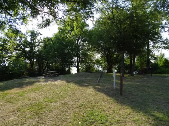 C18