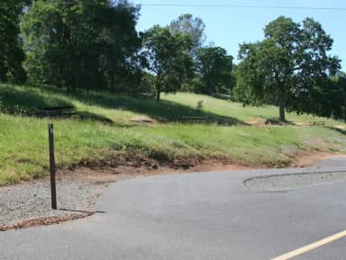 Acorn Sites 1-35 · Site 019 at Tuttletown Recreation Area