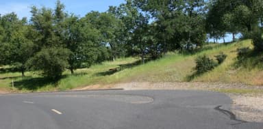 Acorn Sites 36-69 · Site 039 at Tuttletown Recreation Area