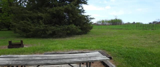 Site 27 in Arrow Rock Campground