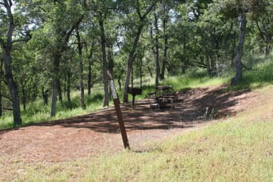 Manzanita Sites 70-93 · Site 081 at Tuttletown Recreation Area