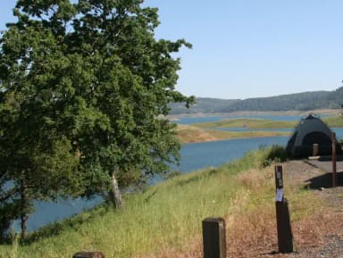 Manzanita Sites 94-125 · Site 105 at Tuttletown Recreation Area