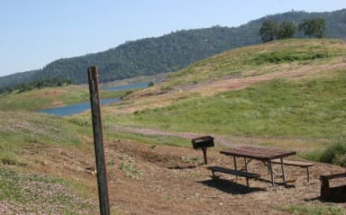 Manzanita Sites 94-125 · Site 114 at Tuttletown Recreation Area