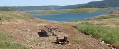 Manzanita Sites 94-125 · Site 116 at Tuttletown Recreation Area