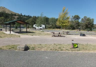 Site 004 at Riverside Campground