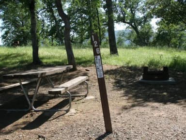 Chamise Sites 126-144 · Site 126 at Tuttletown Recreation Area