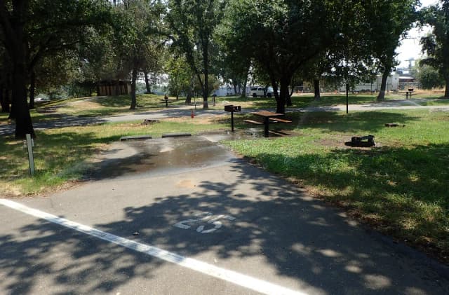 Site 025 at Sycamore Grove (Red Bluff) Campground