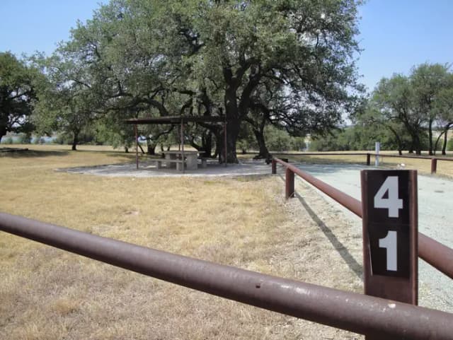 Loop L2 · Site T041 at Lakeside (TX)