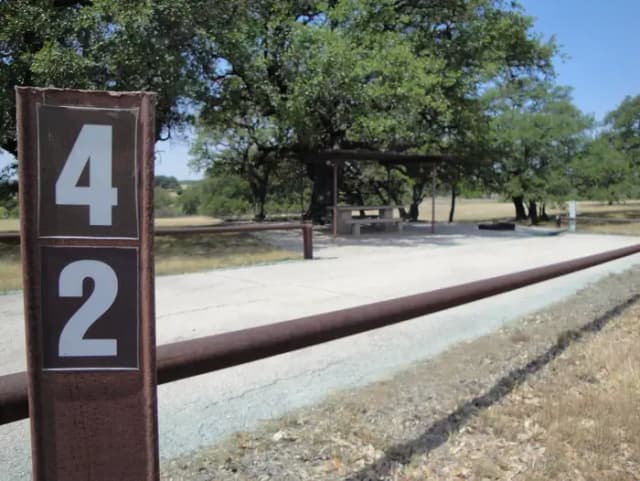 Loop L2 · Site T042 at Lakeside (TX)