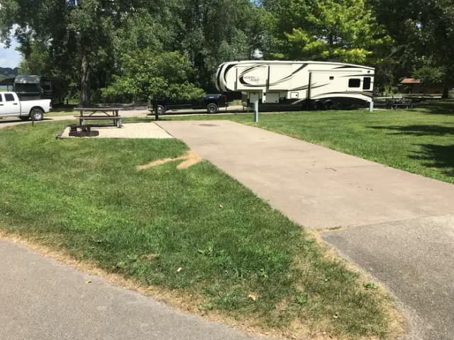 Fisherman's Corner Site 17