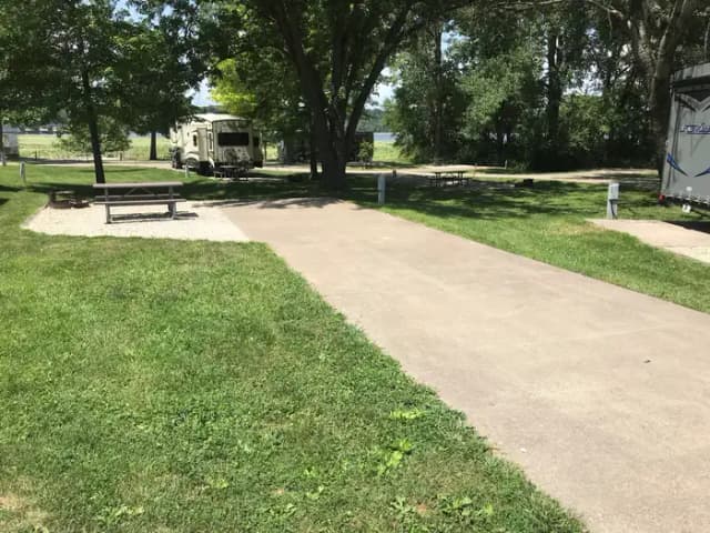 Fisherman's Corner Site 19
