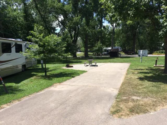 Fisherman's Corner Site 30