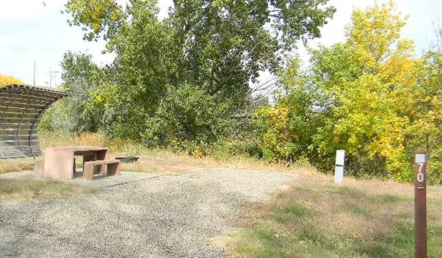 Upper Loop Sites 23-72 · Site 70 at Left Tailrace