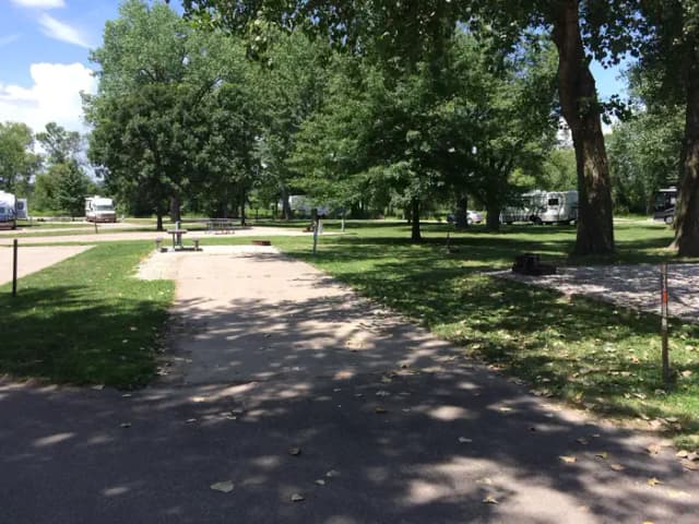Fisherman's Corner Site 33
