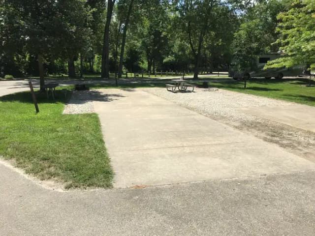 Fisherman's Corner Site 37