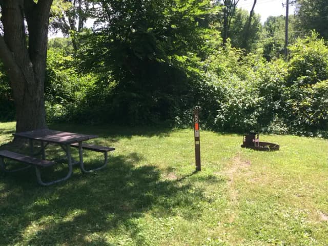 Fisherman's Corner Site 52