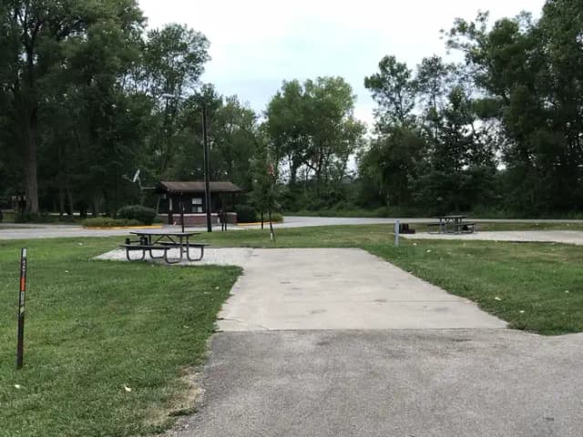 Fisherman's Corner Site 27