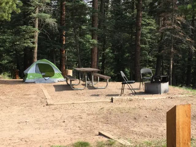 Loop VIST · Site 004 at La Vista Campground - Lake Isabel