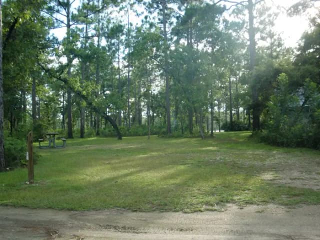 CAMEL LAKE CAMPGROUND SITE 8