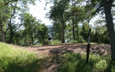 Chamise Sites 145-161 · Site 156 at Tuttletown Recreation Area
