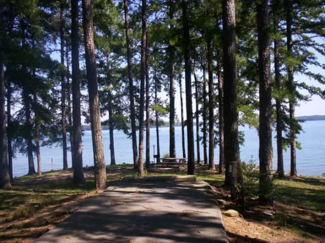 point site, water view.