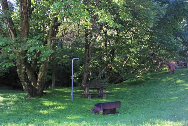 B1 Tent Site Photo