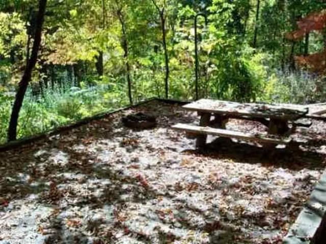 Loop FCRE · Site 35 at Fishing Creek Campground