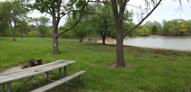 Site 6 in Turkey Point Campground