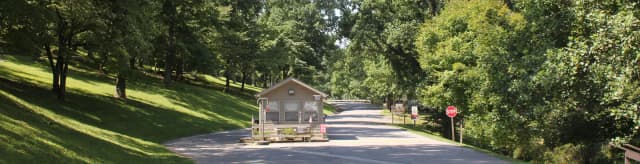 Ragland Bottom Campground Entrance