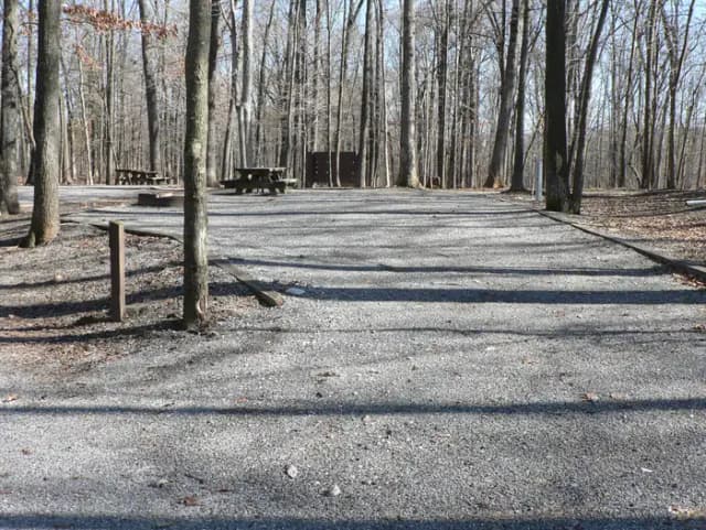 Fisherman's Row · Site 032 at Canal