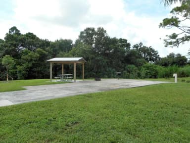 RV Campsite #9 Accessible Site