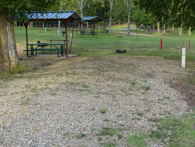 B-RO · Site B-16 at Virgil Point
