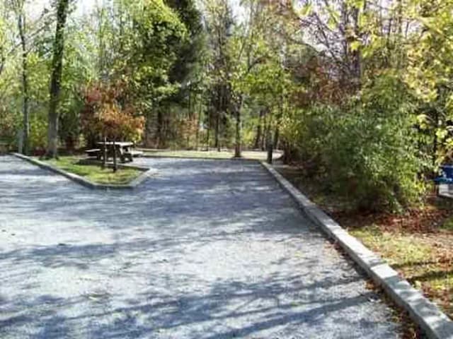 Loop KEND · Site 022 at Kendall Campground