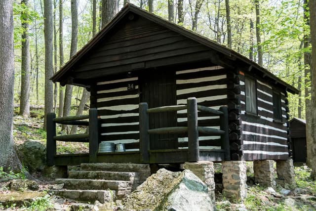 Camp Misty Mount Cabin 34
